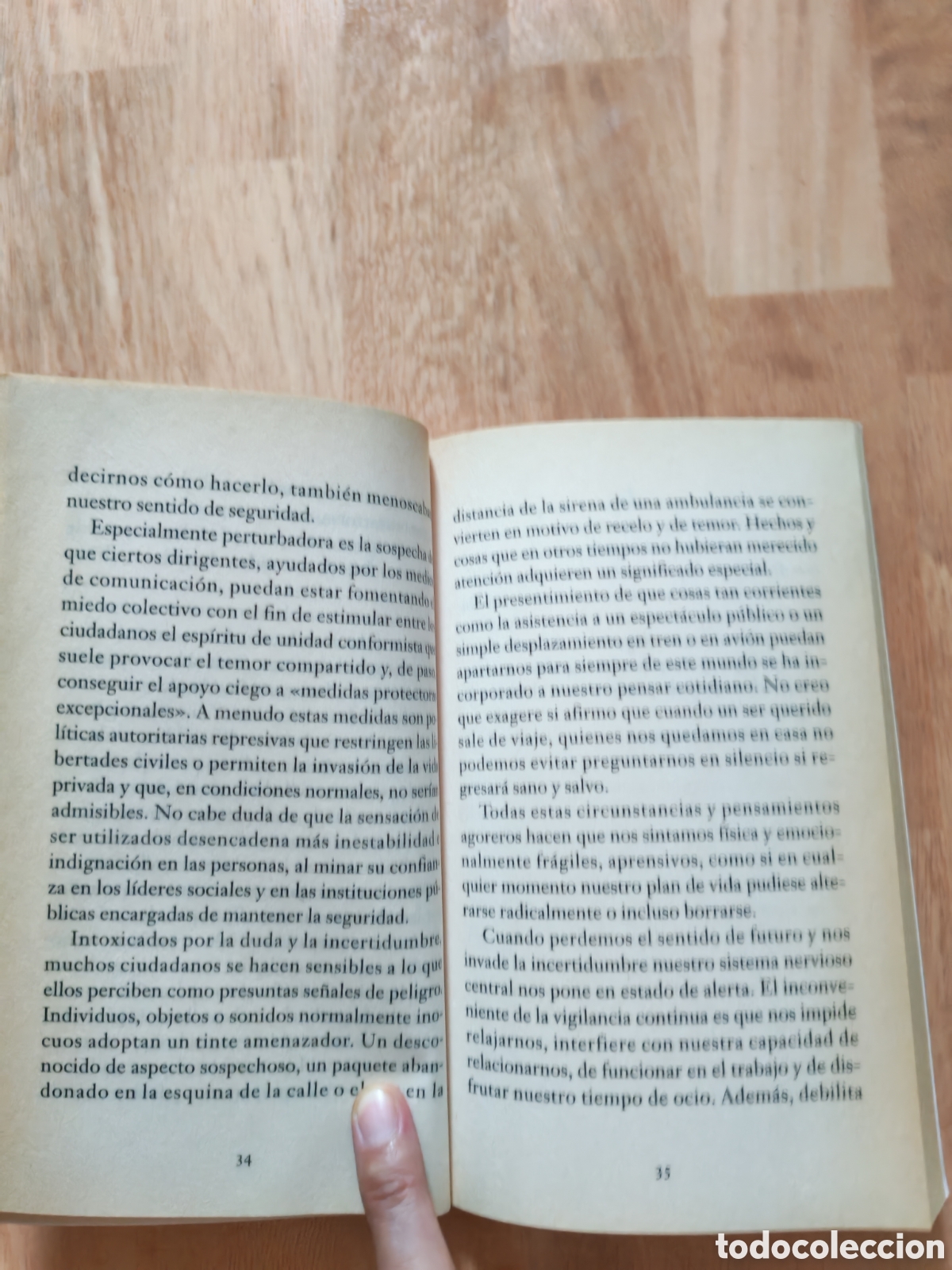 Libros: Nuestra incierta vida normal - Foto 7