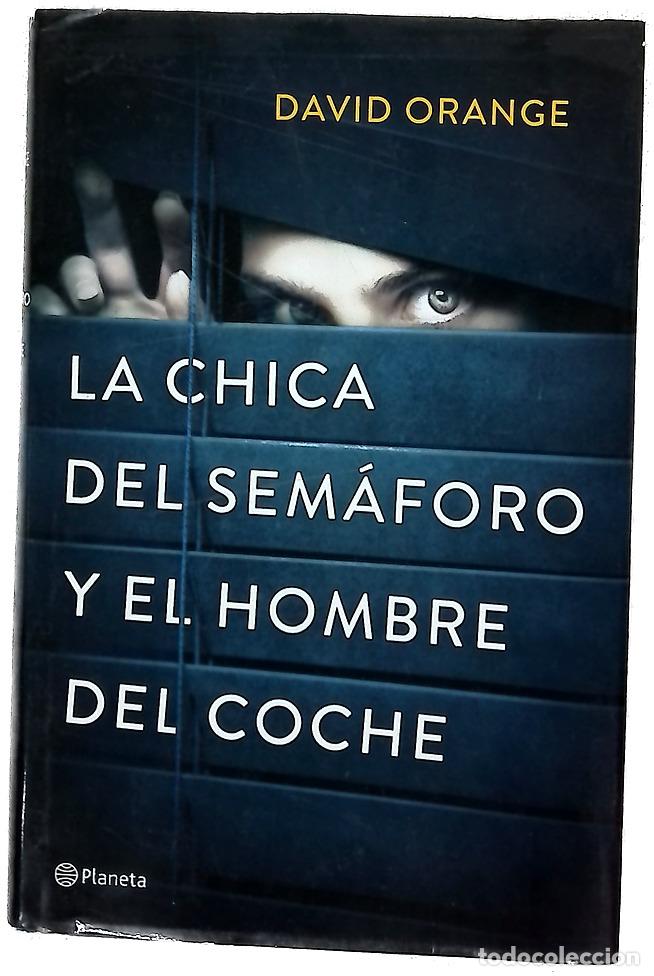 Libros: La chica del sem&aacute;foro y el hombre del coche