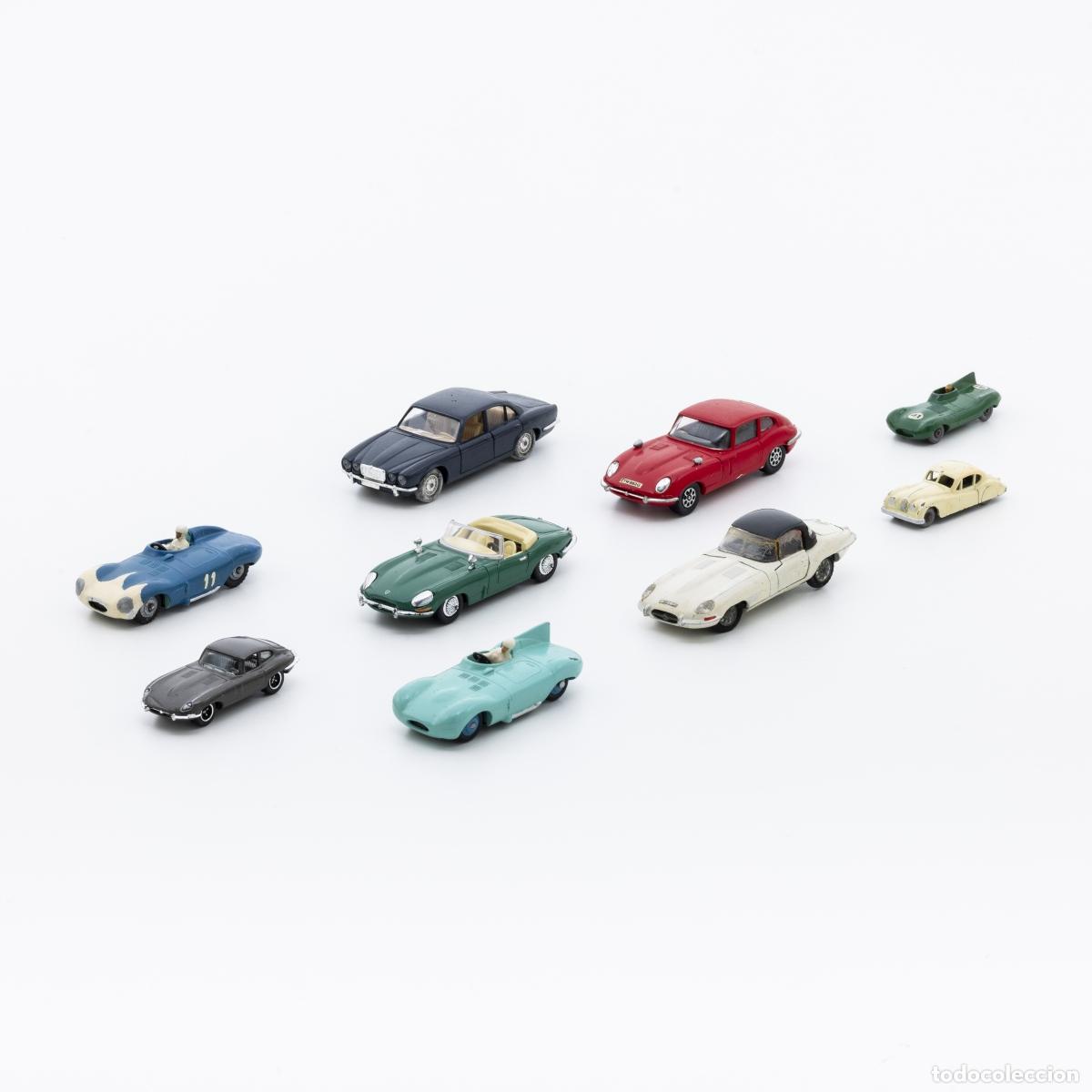 Livres: Juguetes - Nueve coches Jaguar en miniatura