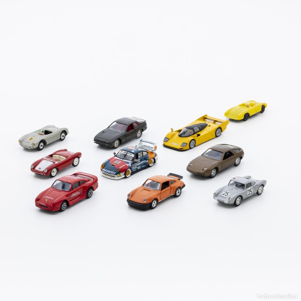 Livres: Juguetes - Diez coches Porsche en miniatura