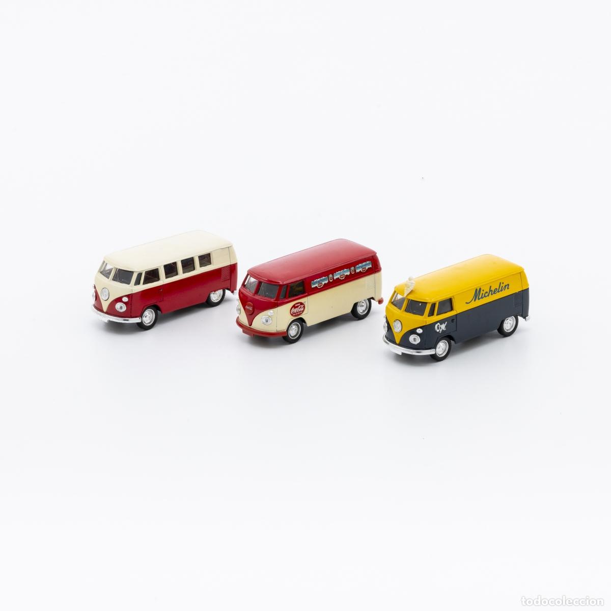 books: Juguetes - Tres furgonetas en miniatura