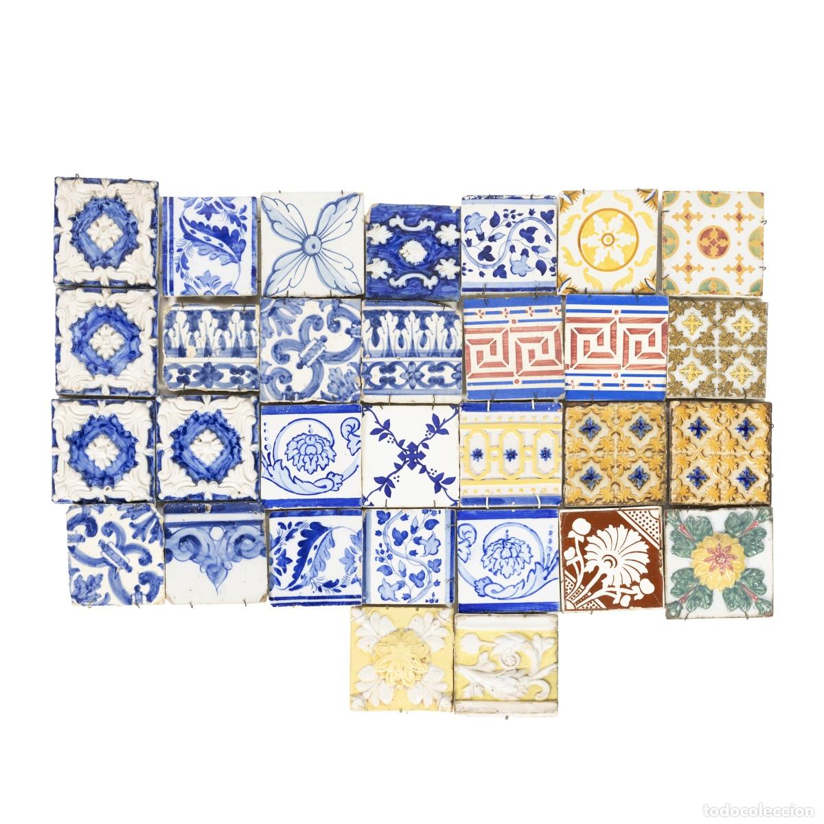 Livres: Cer&aacute;mica - Lote de treinta azulejos - Siglo XIX