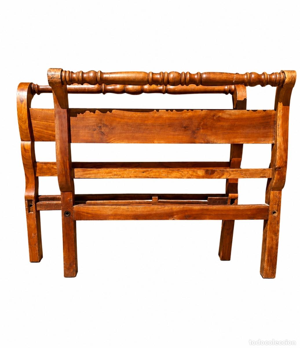 books: Muebles - Cama de madera de Pau-&Oacute;leo - Siglo XIX