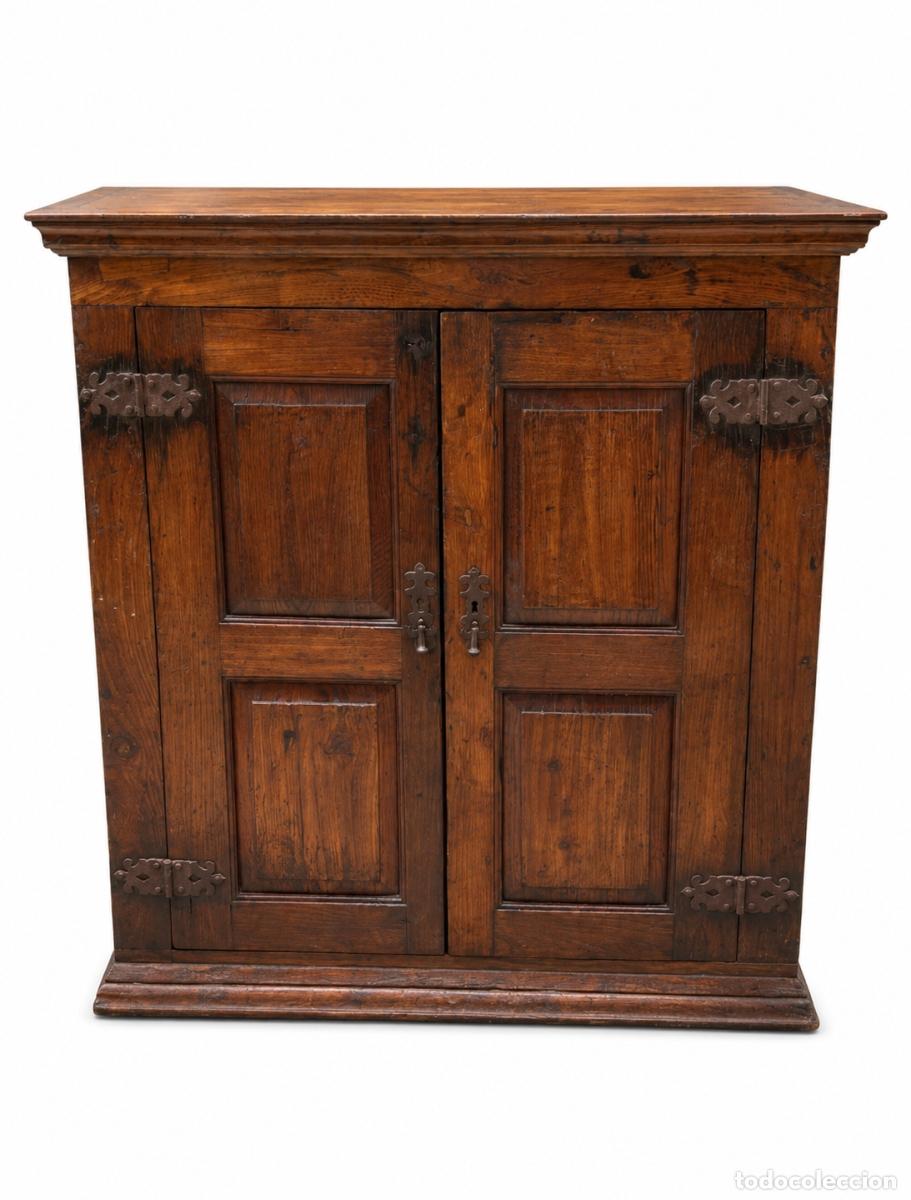 B&uuml;cher: Muebles - Armario r&uacute;stico - Siglo XIX