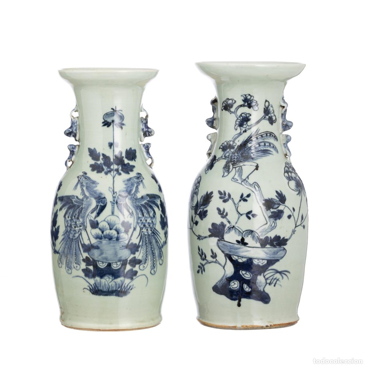 Libros: Porcelana china - Dos jarrones - Siglo XIX