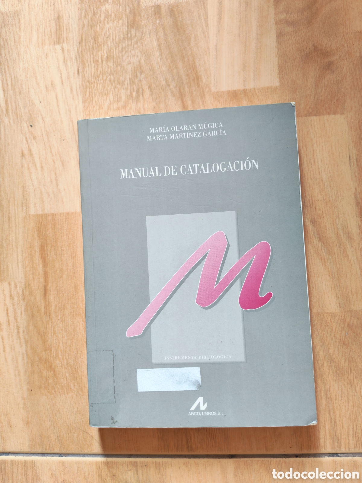 Libros: Manual de catalogaci&oacute;n