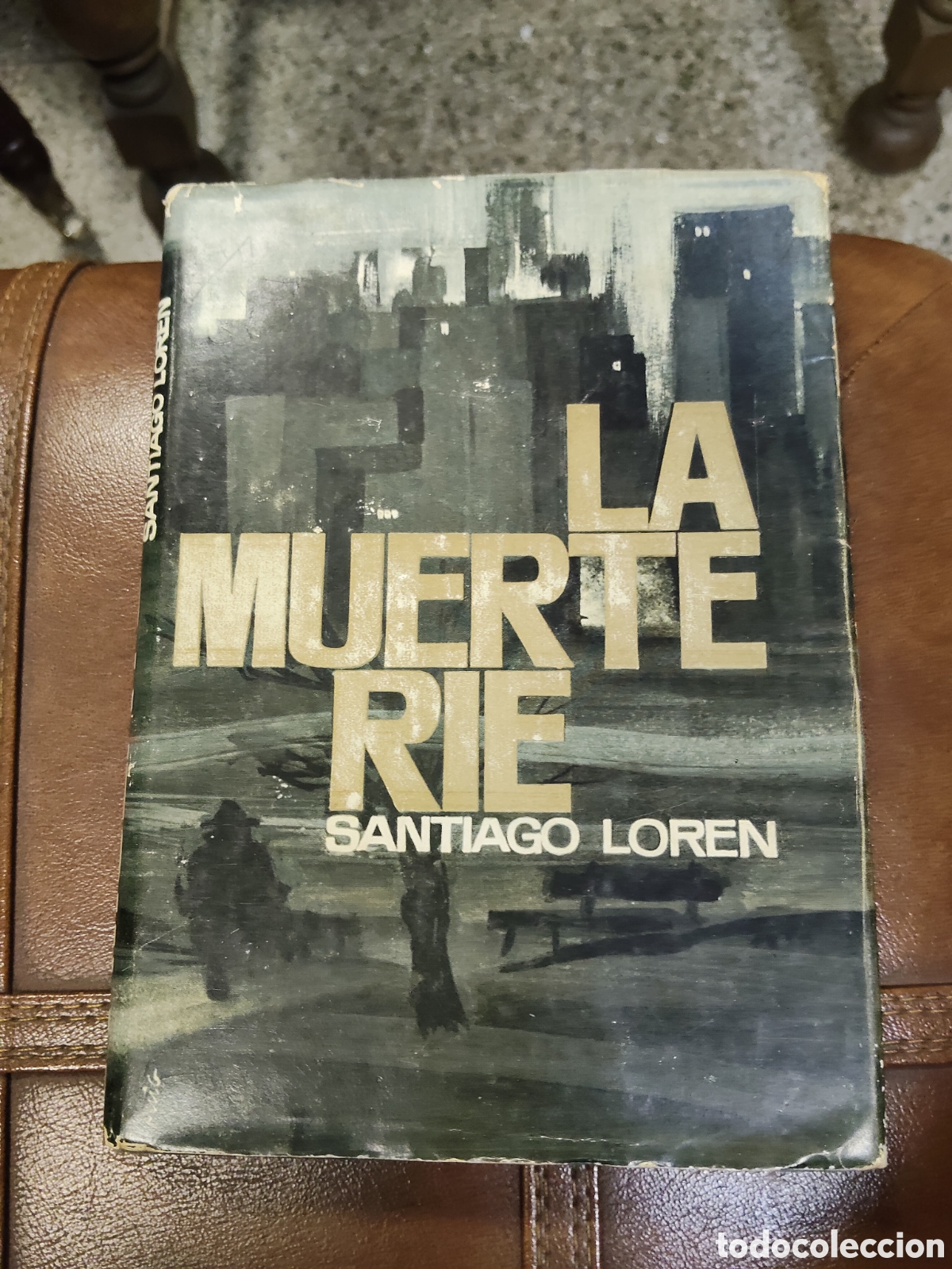 Livres: La muerte r&iacute;e SANTIAGO LOREN