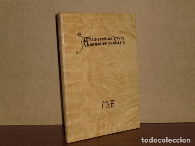 Livros em segunda m&atilde;o: ANAIS, CR&Oacute;NICAS E MEM&Oacute;RIAS AVULSAS DE SANTA CRUZ DE COIMBRA - VV. AA. - Textos publicados com uma in