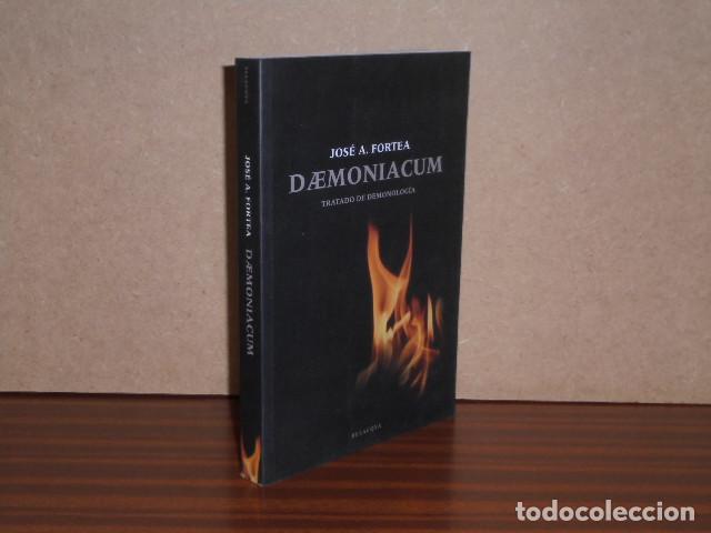 Libri di seconda mano: DAEMONIACUM - Tratado de demonolog&iacute;a - Fortea, Jos&eacute; A.