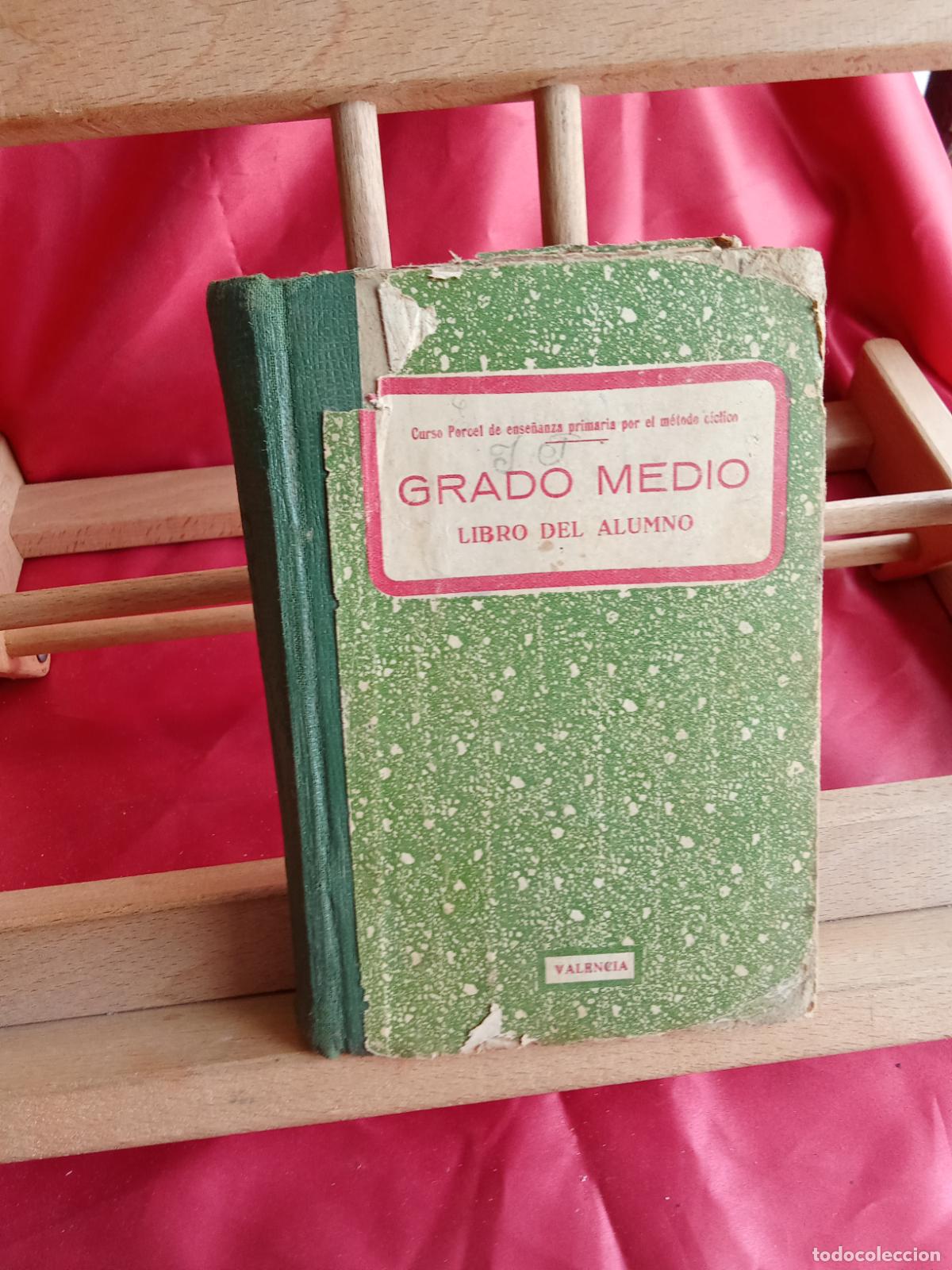 Libros: Grado Medio (Libro del Alumno). M. Porcel y Riera. L.12820-17109