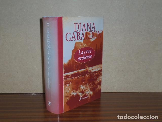 Libros: LA CRUZ ARDIENTE - Gabaldon, Diana - Foto 2