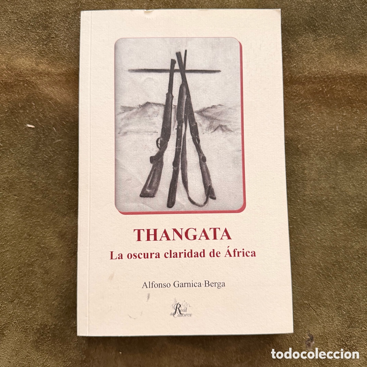 Libros: THANGATA. LA OSCURA CLARIDAD DE &Aacute;FRICA