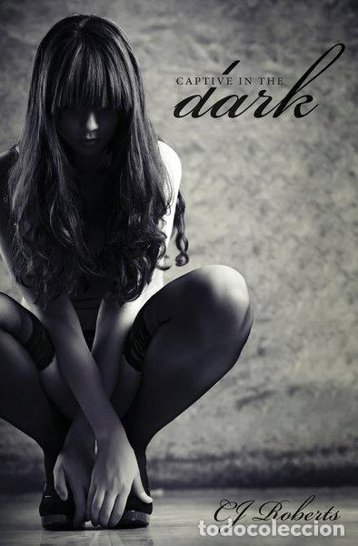 Libros: Captive in the dark- 9780615429502