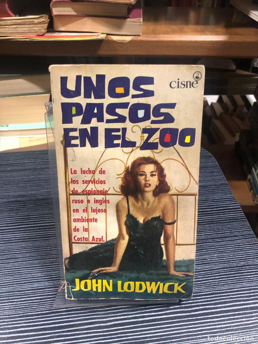 books: Unos pasos en el zoo John Lodwick
