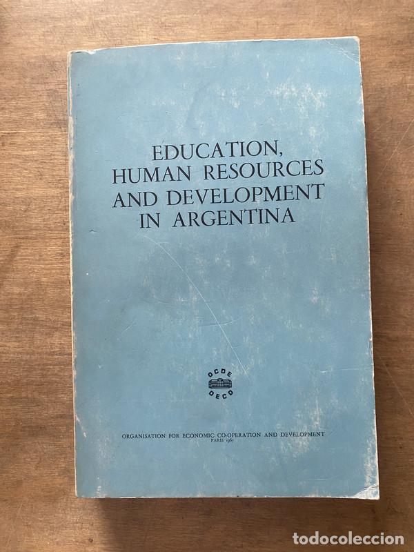 Livres: Education Human Resources and Development in Argentina - -