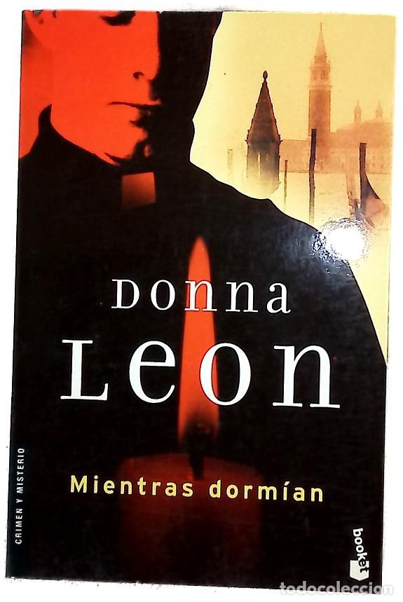Libros: Mientras dorm&iacute;an - Donna Leon