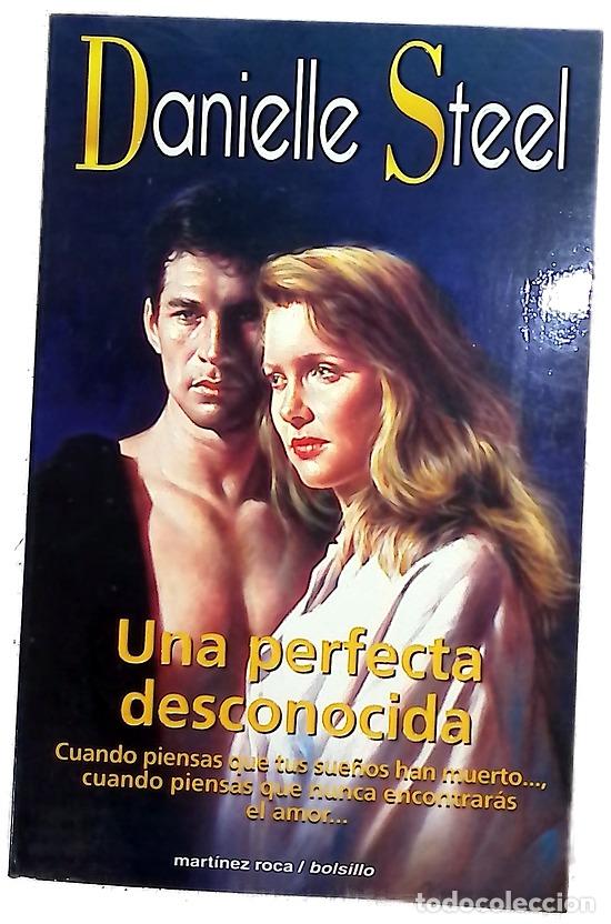 B&uuml;cher: Una perfecta desconocida - Steel, Danielle