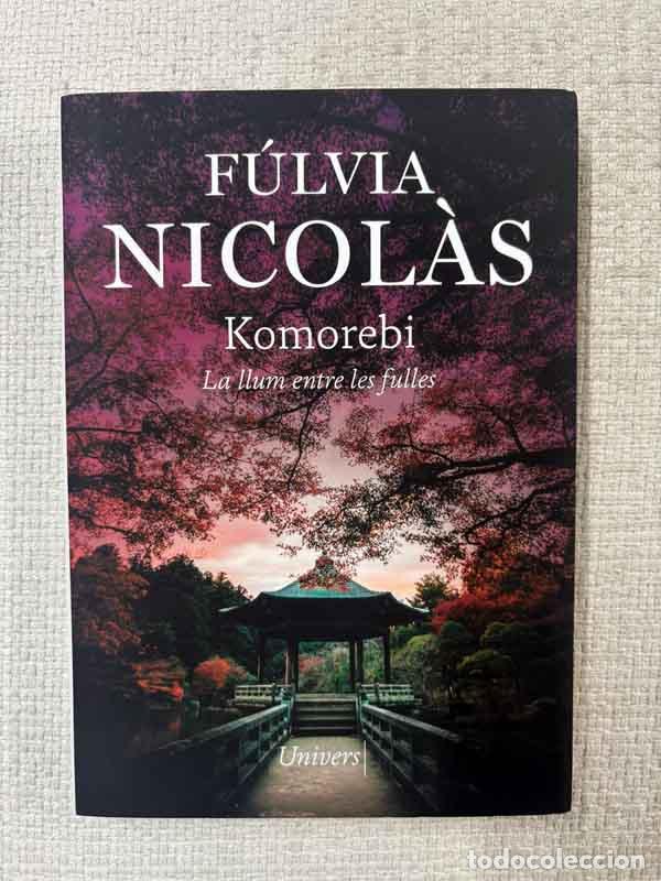 Livres: Komorebi - F&uacute;lvia Nicol&agrave;s