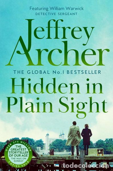 B&uuml;cher: Hidden in Plain Sight- 9781035040711