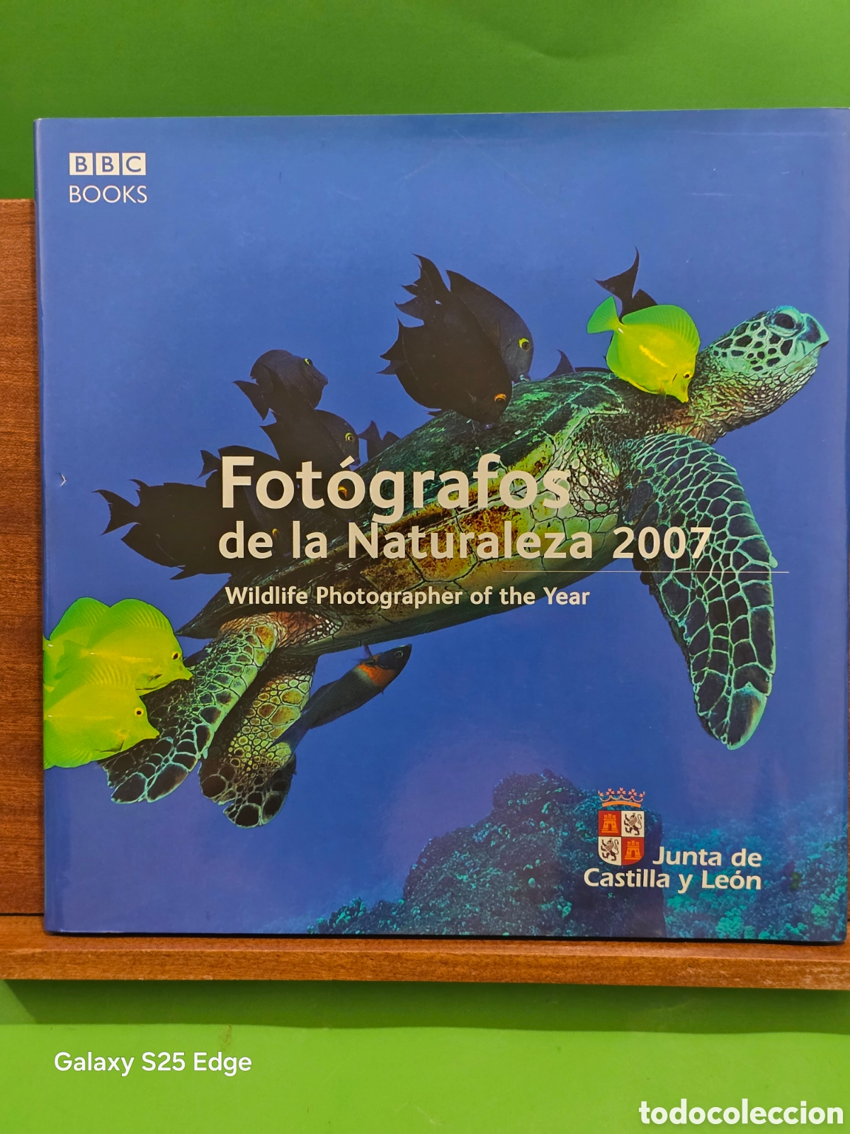 Livres: &rdquo;&rdquo;FOT&Oacute;GRAFOS DE LA NATURALEZA 2007&rdquo;&rdquo;...WILDLIFE PHOTOGRAPHER OF THE YEAR...BBC...BOOKS...