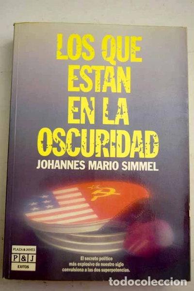 Livros em segunda m&atilde;o: Los que est&aacute;n en la oscuridad- 9788401322907