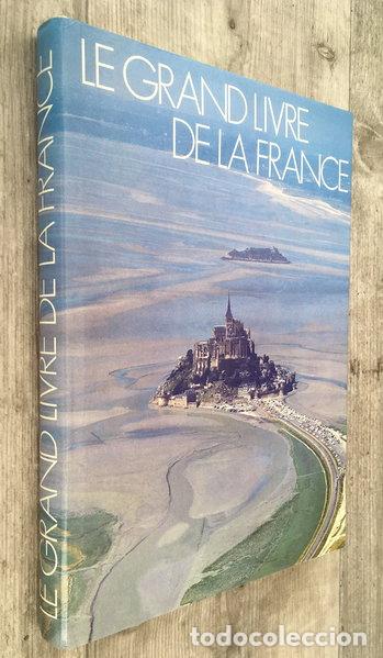 Libri di seconda mano: Le grand livre de la France- 9782724228724