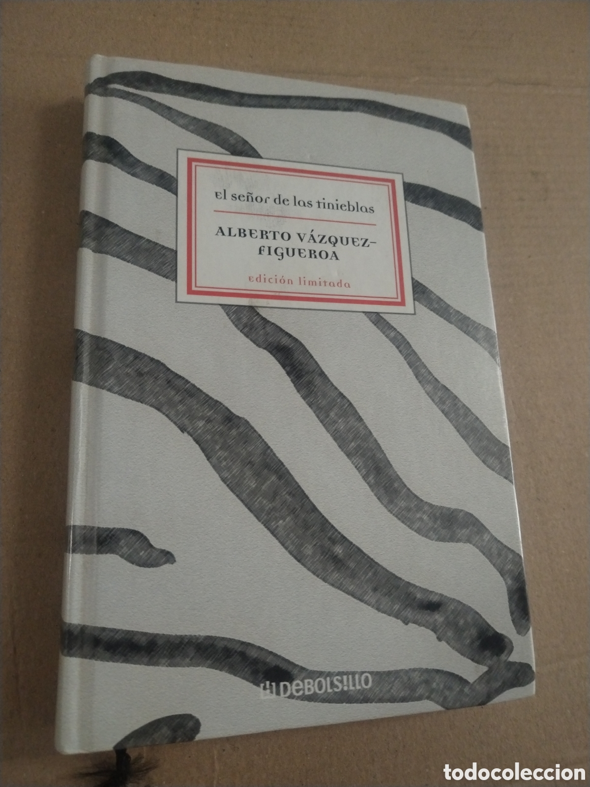 Libros: El se&ntilde;or de las tinieblas. Alberto V&aacute;zquez-Figueroa