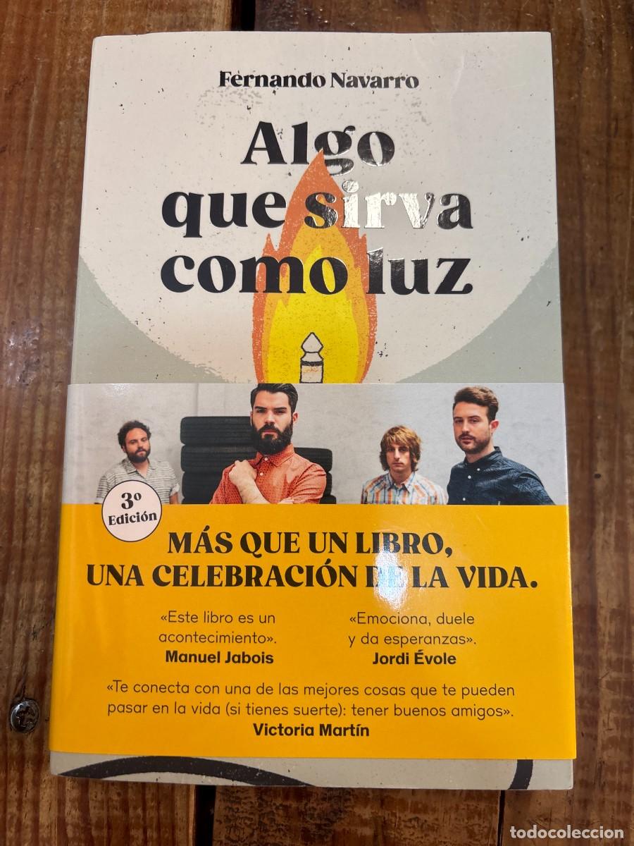 Libros: Algo que sirva como luz: Supersubmarina: la historia de cuatro amigos que vivieron el &eacute;xito y la tra