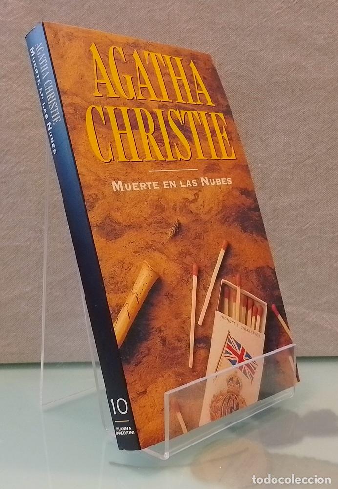 Libros: Muerte en las nubes - Agatha Christie
