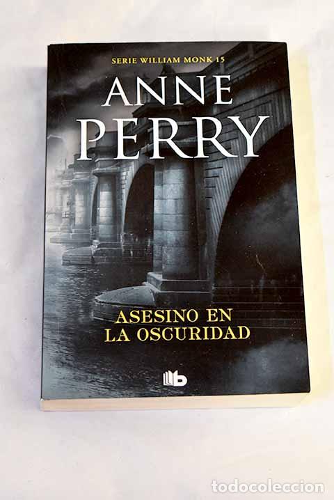 B&uuml;cher: Asesino en la oscuridad.- Perry, Anne