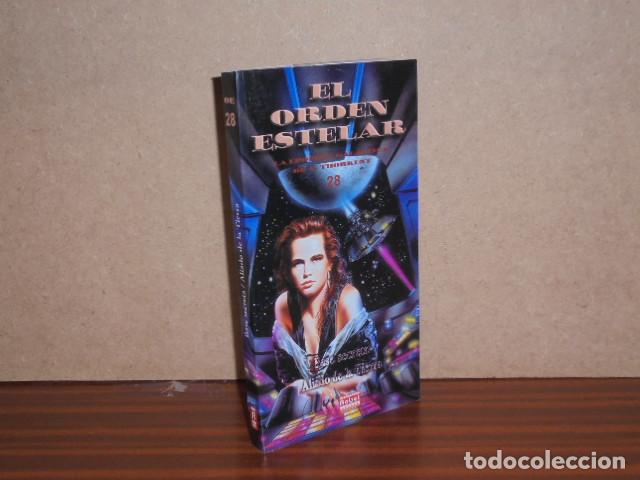 B&uuml;cher: El orden estelar 28: Base secreta - Aliado de la Tierra - Thorkent, A.