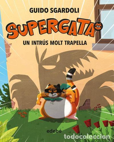 books: Un intr&uacute;s molt trapella- 9788468340692