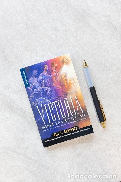 books: Victoria sobre la oscuridad- 9780789919182