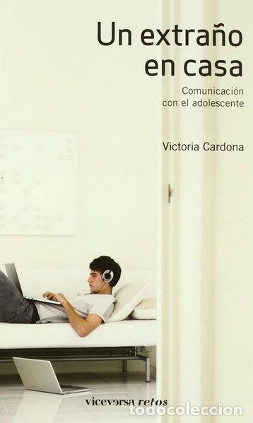 books: Un extra&ntilde;o en casa- 9788492819676