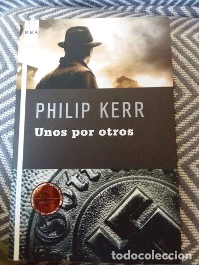 Livres: Unos por otros- 9788498673388