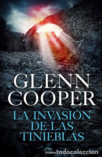 Libri di seconda mano: La invasi&oacute;n de las tinieblas- 9788425355196