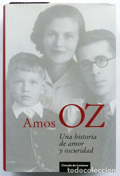 Libros: Una historia de amor y oscuridad- 9788467221992