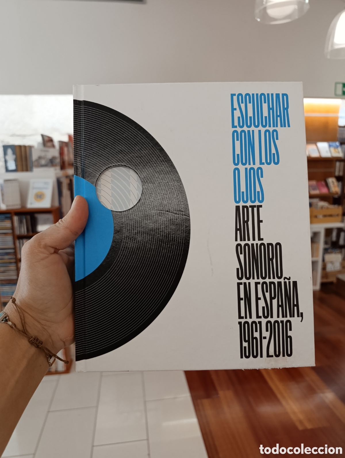 Libros: Escuchar con los ojos : arte sonoro en Espa&ntilde;a, 1961-2016