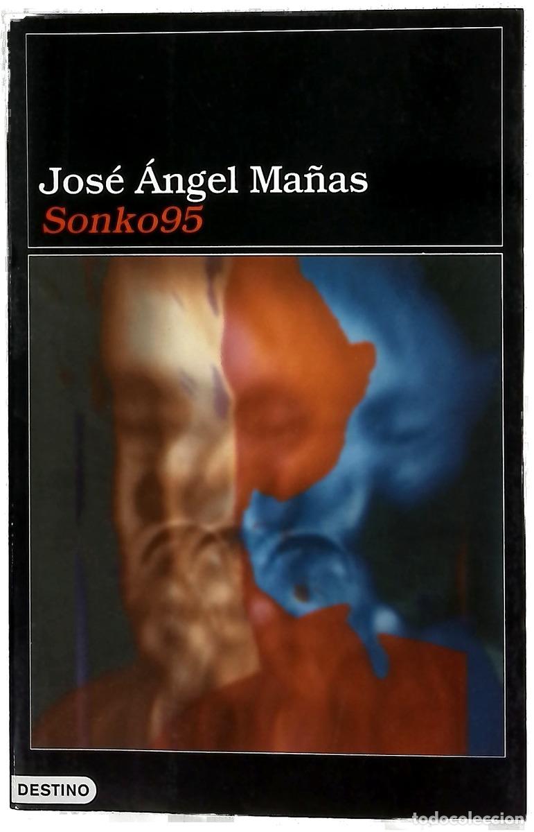 Libros: Sonko95 autorretrato con negro de fondo