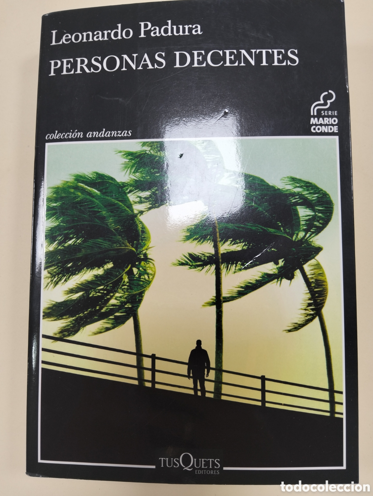 Libros: Leonardo padura / persona decentes
