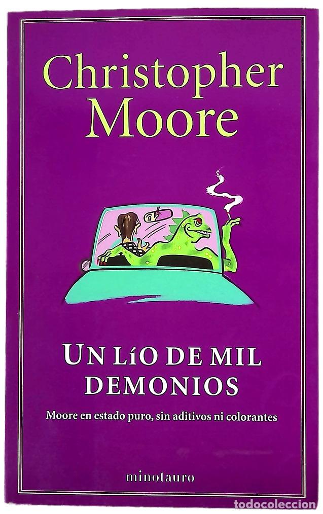 Livres: Un l&iacute;o de mil demonios - Moore, Christopher; Mata &Aacute;lvarez-Santullano, Manuel