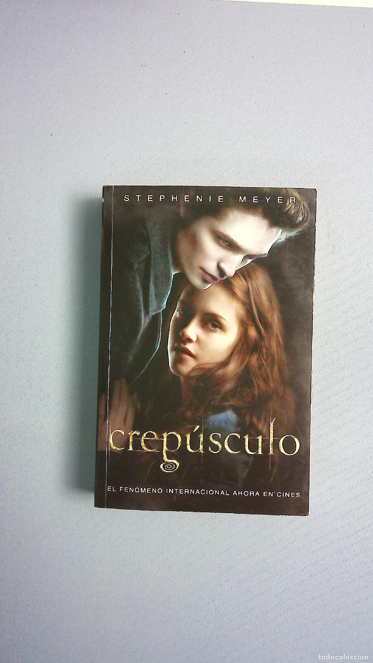 books: Crep&uacute;sculo - Meyer, Stephenie