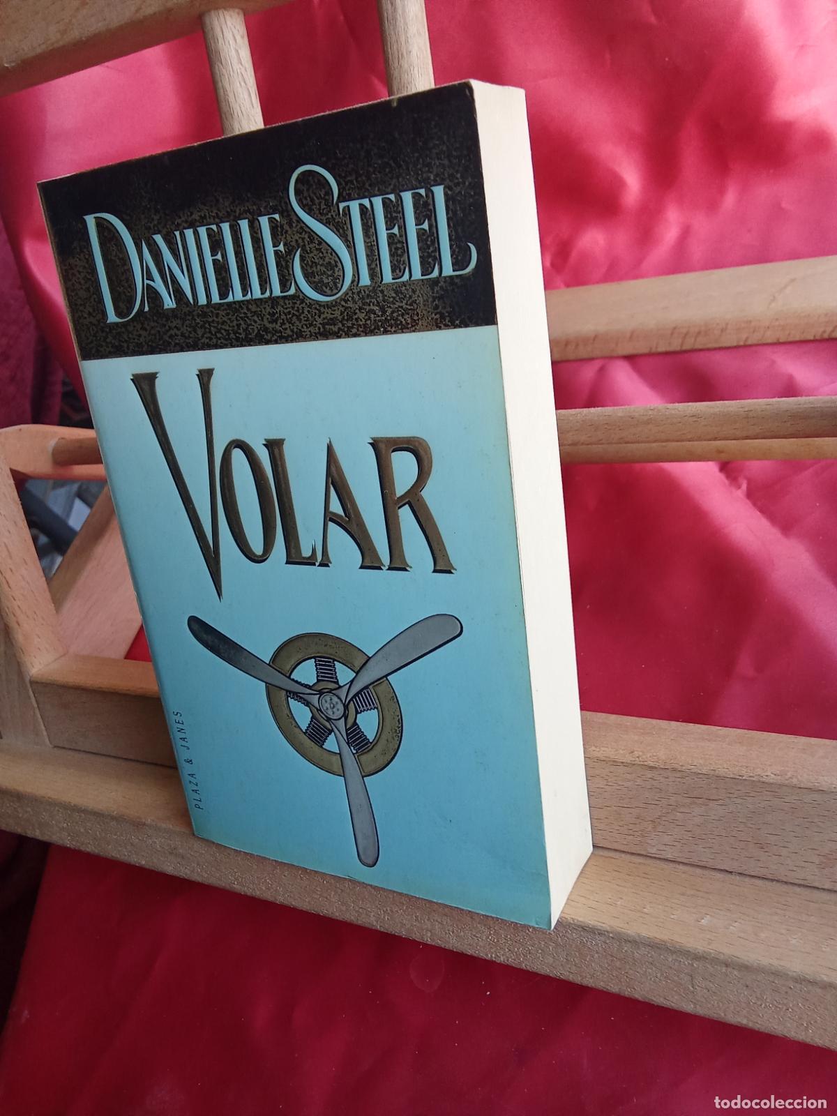 Libros: Volar. Danielle Steel L.31642-1131 - Foto 2