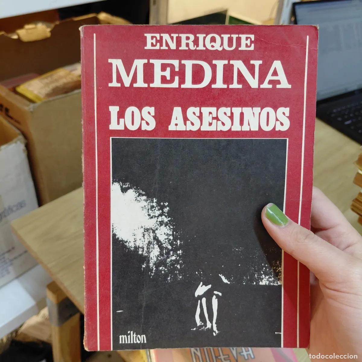 Livros em segunda m&atilde;o: Los asesinos - Enrique Medina