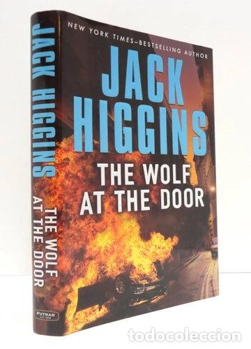 Libros: The Wolf at the Door- 9780399156120