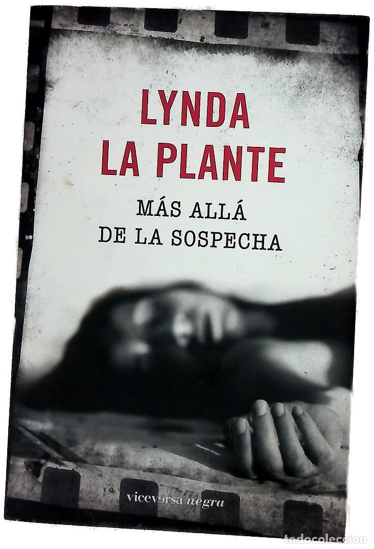 Livres: M&aacute;s all&aacute; de la sospecha - La Plante, Lynda