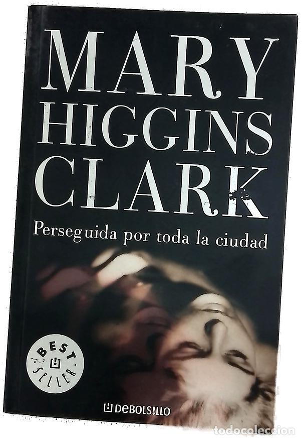 B&uuml;cher: Perseguida por toda la ciudad