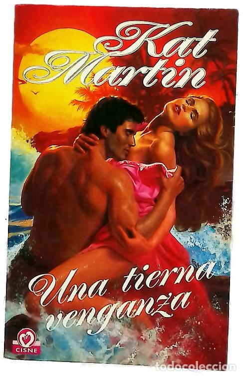 Livros em segunda m&atilde;o: Una tierna venganza - Martin, Kat