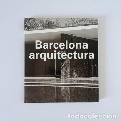 books: Barcelona arquitectura- 9788428211895