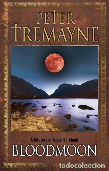 books: Bloodmoon- 9780727888181